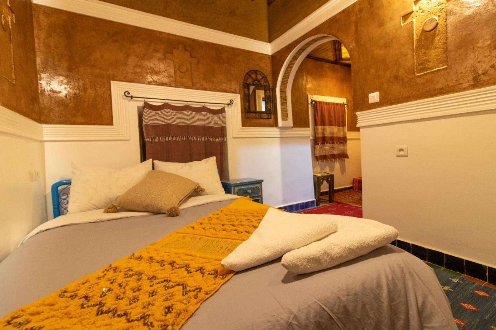 Kasbah Assafar Bed & Breakfast Kelaat-M'Gouna Bagian luar foto