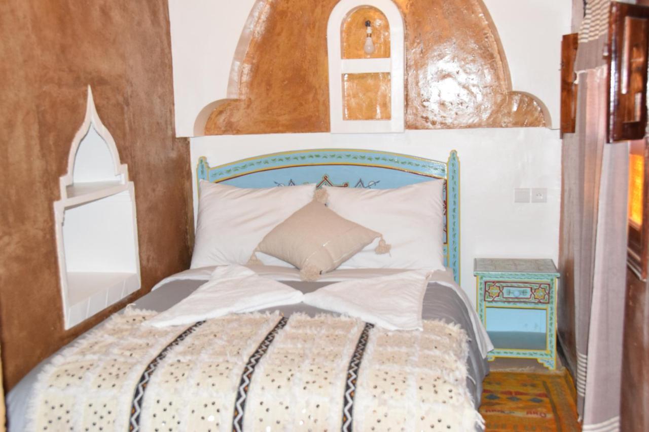 Kasbah Assafar Bed & Breakfast Kelaat-M'Gouna Bagian luar foto